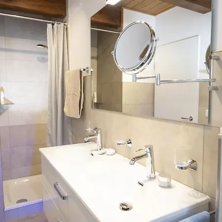 בית נופש Lillys Beachhouse *